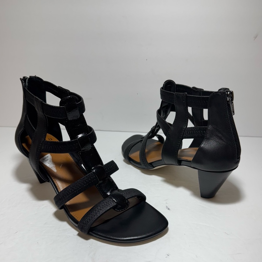 Donald J. Pliner 'Arcadia' Black Strappy Sandals Heels Size 7 - Picture 2 of 15